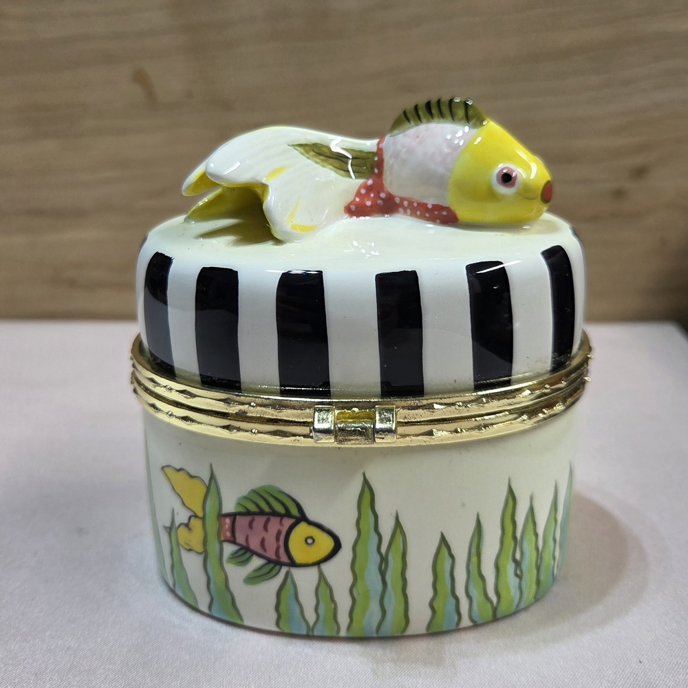 Decorative Fish-Themed Ceramic Box